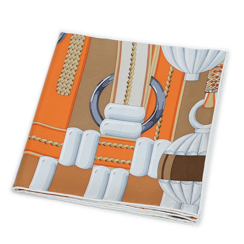 カレ90 スカーフ 銀細工の花 ランジュキュイ/ブラウン/グリペルル スカーフ