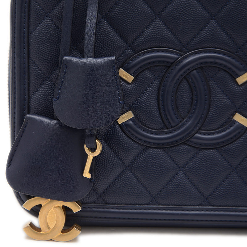 CCフィリグリー チェーンショルダー キャビアスキン ネイビー A93344 ショルダーバッグ