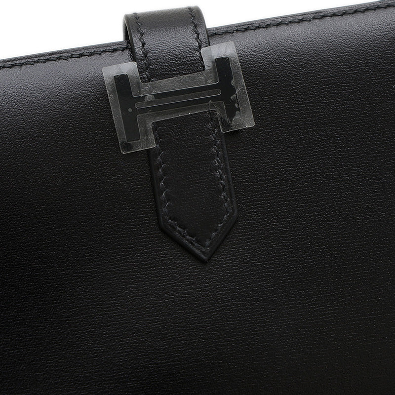 ベアンコンパクト モノクローム ボックスカーフ ソーブラック ブラック金具 W刻印 二つ折り財布