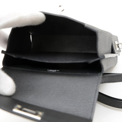 ケリーマルチポケット トゥーゴー エプソン エプソン ブラック シルバー金具 K刻印 ショルダーバッグ