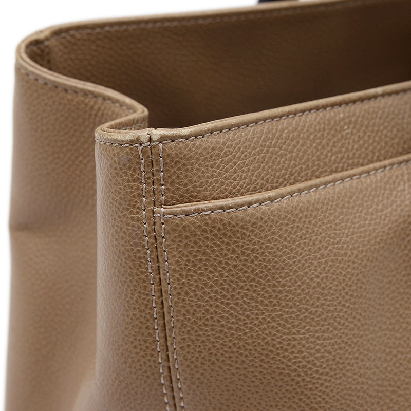 エグゼクティブトート 2WAYバッグ レザー ベージュ シルバー金具 トートバッグ