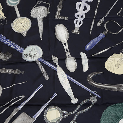 カレ90 いつも一緒 キャバン/アントラシット シルク スカーフ