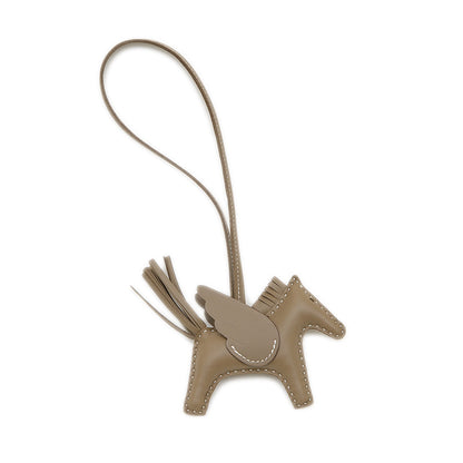 ロデオ ペガサスPM バッグチャーム エトゥープ K刻印 バッグチャーム