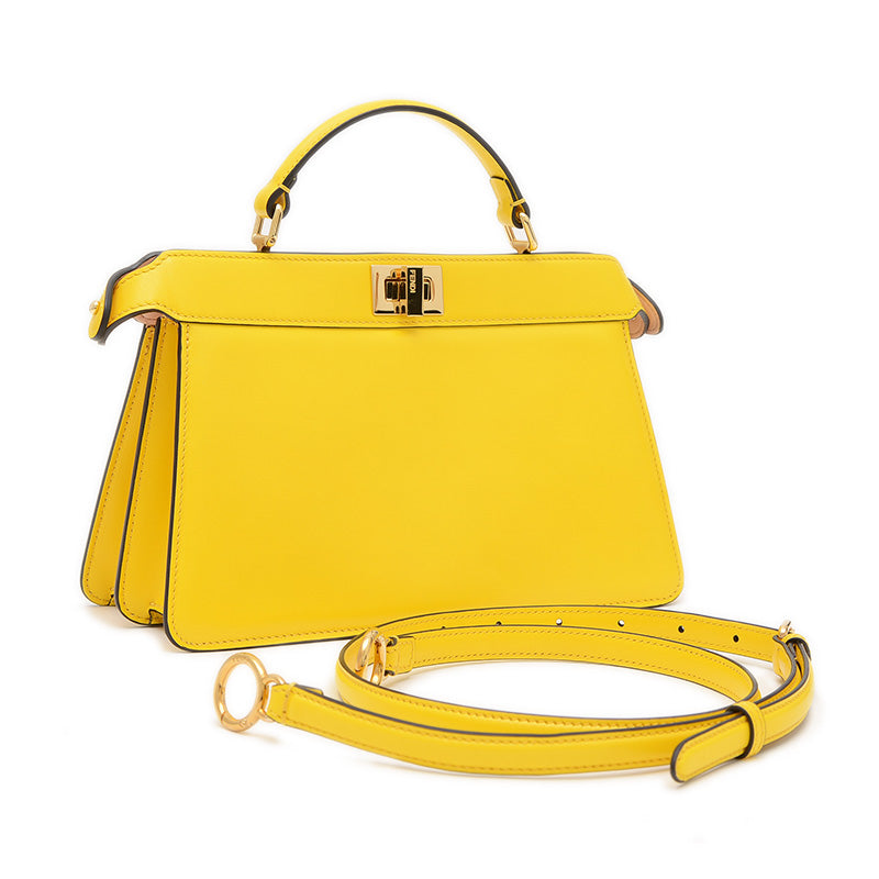 ピーカブー アイシーユー 2WAYバッグ レザー イーストイエロー 8BN323 ハンドバッグ