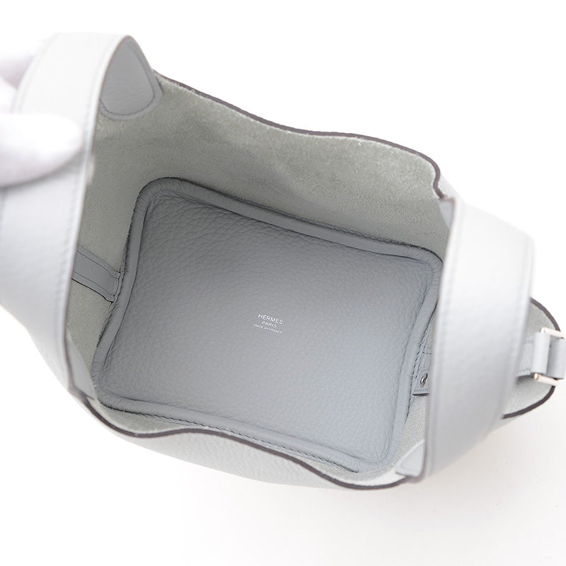 ピコタンロック PM 18 トリヨン ブルーペール シルバー金具 W刻印 ハンドバッグ