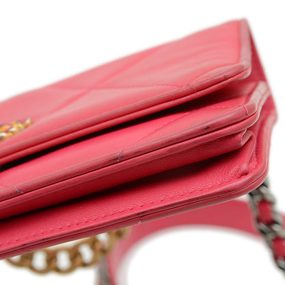 シャネル19 チェーンウォレット ラムスキン ピンク ゴールド/シルバー金具 AP0957 ショルダーバッグ