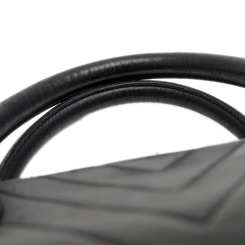 シェブロン 2WAYバッグ ラムスキン ブラック ハンドバッグ